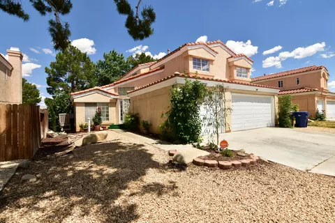43700 Oleander St, Lancaster, CA 93535 photo 3