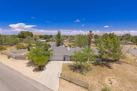 40105 174th St E, Palmdale, CA 93591 photo 1