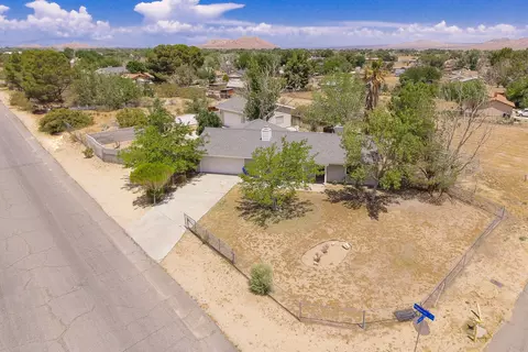 40105 174th St E, Palmdale, CA 93591 photo 4