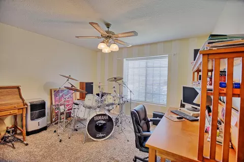 2135 Avenue J12 W, Lancaster, CA 93536 photo 21