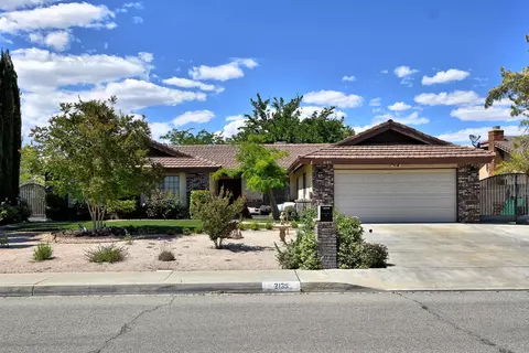2135 Avenue J12 W, Lancaster, CA 93536 photo 1