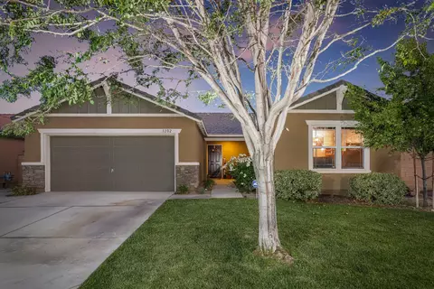 3202 James Ct, Lancaster, CA 93535 photo 1