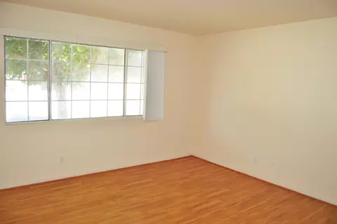 43341 Edson Ave, Lancaster, CA 93536 photo 9