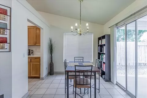43654 Oleander St, Lancaster, CA 93535 photo 7