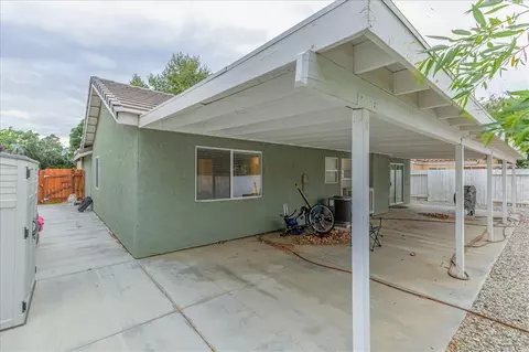 43654 Oleander St, Lancaster, CA 93535 photo 21