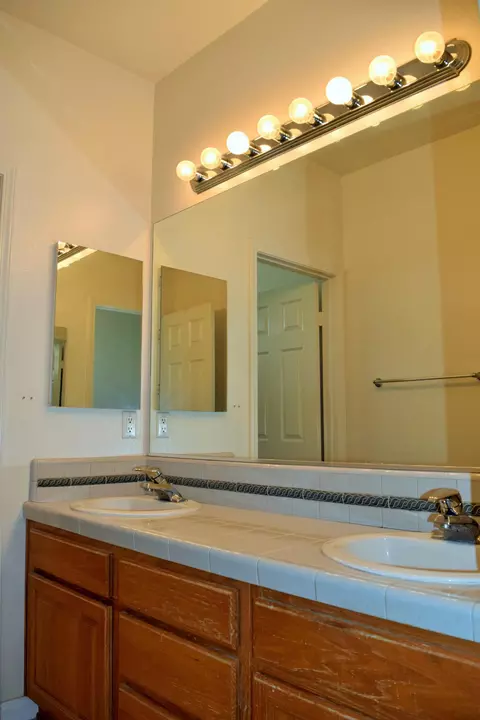 5794 Indian Pointe Dr, Simi Valley, CA 93063 photo 17