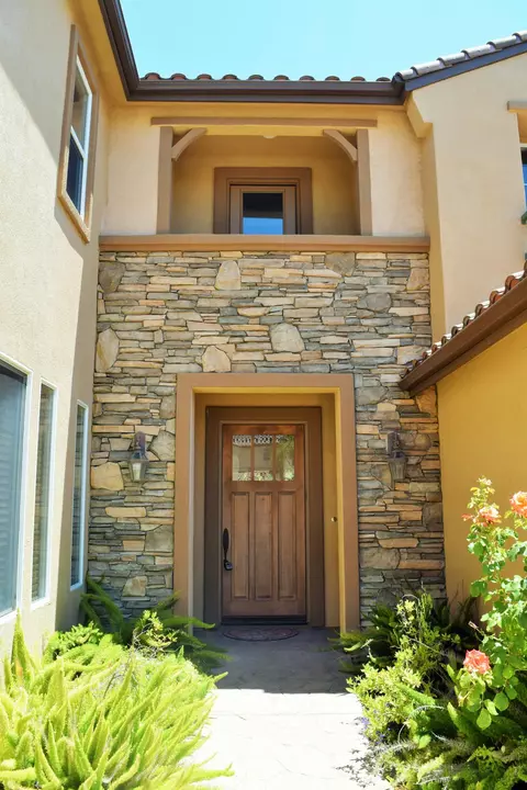 5794 Indian Pointe Dr, Simi Valley, CA 93063 photo 3