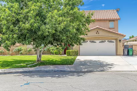 4548 Parton Ct, Lancaster, CA 93536 photo 2