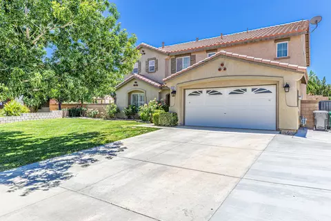 4548 Parton Ct, Lancaster, CA 93536 photo 1
