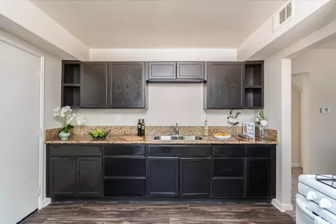 44220 Heaton Ave, Lancaster, CA 93534 photo 7