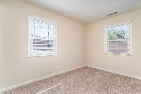 44220 Heaton Ave, Lancaster, CA 93534 photo 11