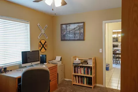 18340 Bowie St, Tehachapi, CA 93561 photo 17