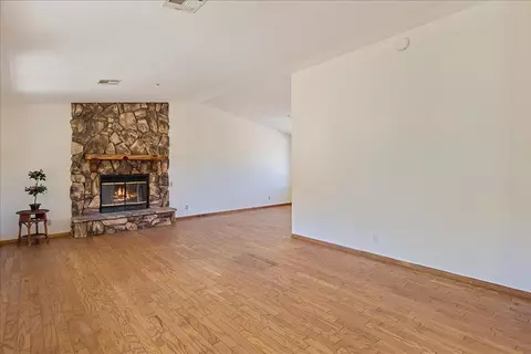35453 31st St W, Acton, CA 93510 photo 7