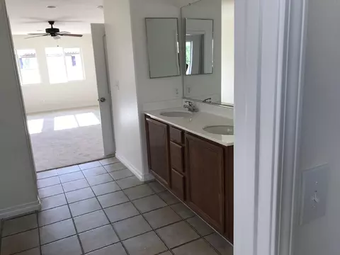 44335 17th St #EAST, Lancaster, CA 93535 photo 27