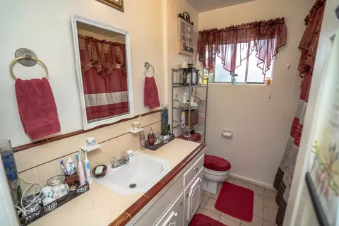 44835 5th St, Lancaster, CA 93535 photo 9