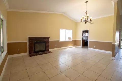 2849 La Vida Dr, Lancaster, CA 93535 photo 5