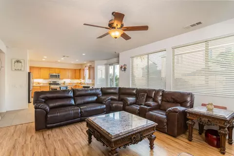 3144 Jackman St W, Lancaster, CA 93536 photo 13