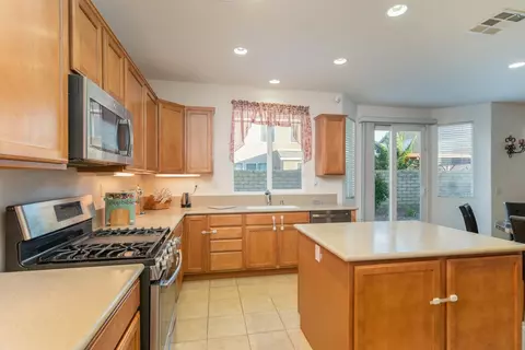 3144 Jackman St W, Lancaster, CA 93536 photo 16