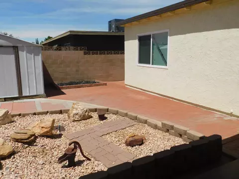 37761 27th St E St E, Palmdale, CA 93550 photo 24
