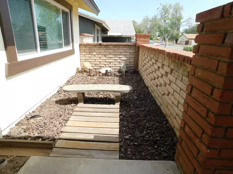 37761 27th St E St E, Palmdale, CA 93550 photo 4