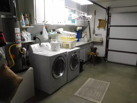 37761 27th St E St E, Palmdale, CA 93550 photo 30