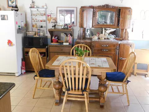 37761 27th St E St E, Palmdale, CA 93550 photo 7