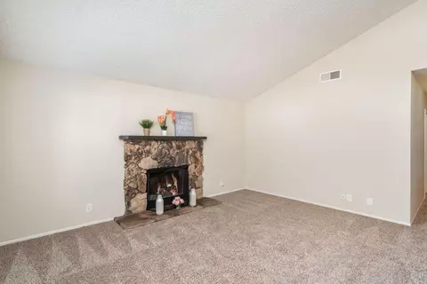 44402 Sancroft Ave, Lancaster, CA 93535 photo 3