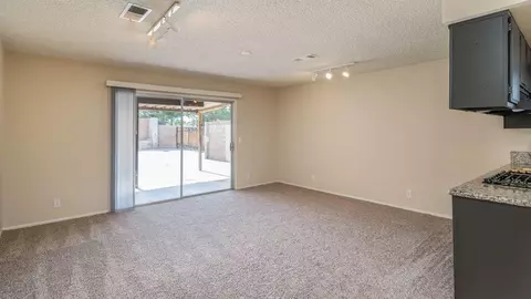 44402 Sancroft Ave, Lancaster, CA 93535 photo 10