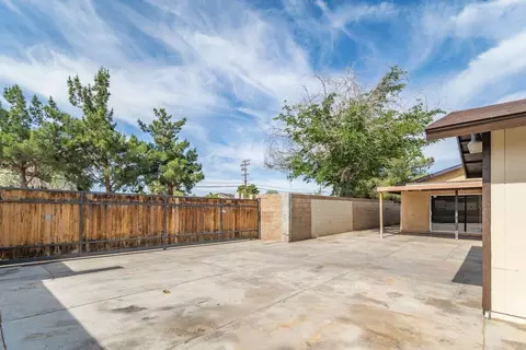 44402 Sancroft Ave, Lancaster, CA 93535 photo 21