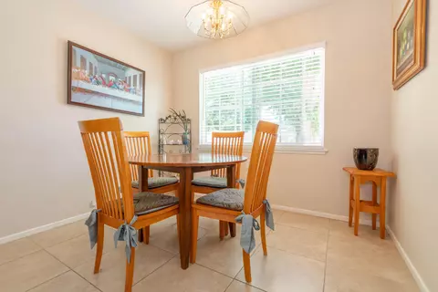 45044 Lorimer Ave, Lancaster, CA 93534 photo 5