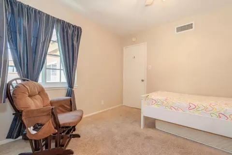 45044 Lorimer Ave, Lancaster, CA 93534 photo 8