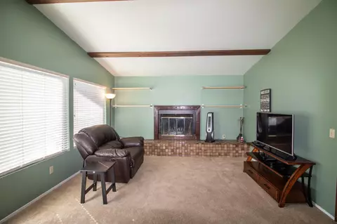 25440 Deertrail Dr, Tehachapi, CA 93561 photo 10