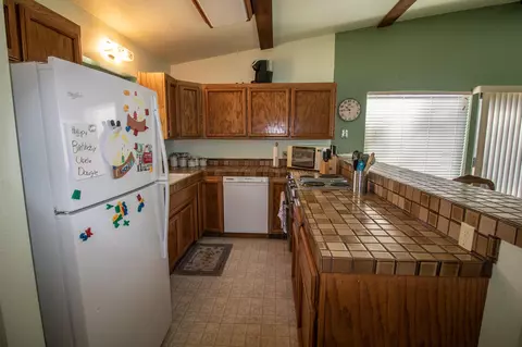 25440 Deertrail Dr, Tehachapi, CA 93561 photo 6
