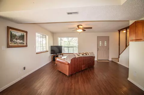 22511 Zurich Dr, Tehachapi, CA 93561 photo 7