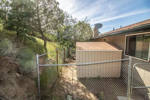 22511 Zurich Dr, Tehachapi, CA 93561 photo 34