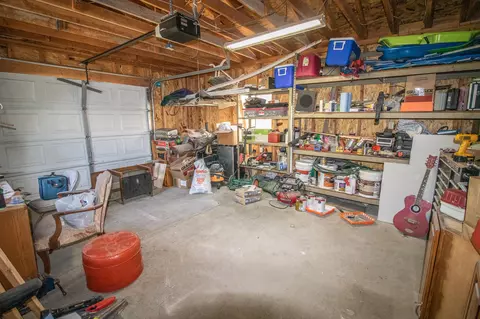 22511 Zurich Dr, Tehachapi, CA 93561 photo 32