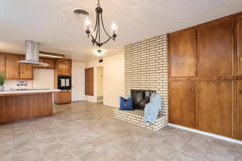 43848 Gadsden Ave, Lancaster, CA 93534 photo 11