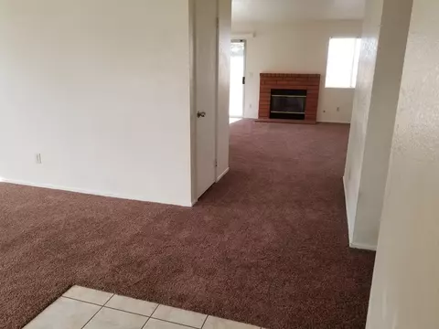2645 Avoca St, Lancaster, CA 93535 photo 9