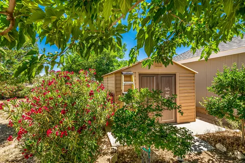 25511 Flatcreek, Lancaster, CA 93536 photo 37