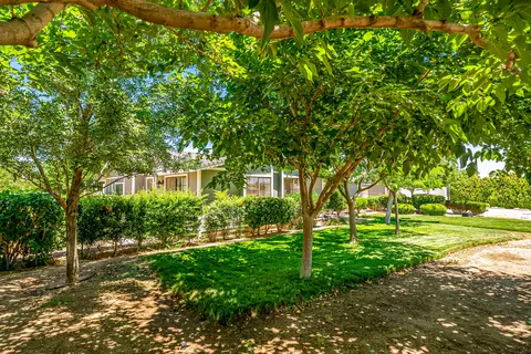 25511 Flatcreek, Lancaster, CA 93536 photo 6