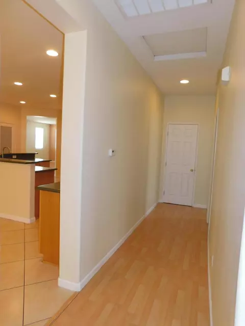 38054 37th St E, Palmdale, CA 93550 photo 23