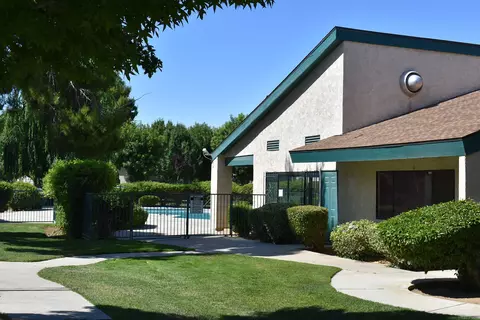 44526 15th St E #12, Lancaster, CA 93535 photo 41