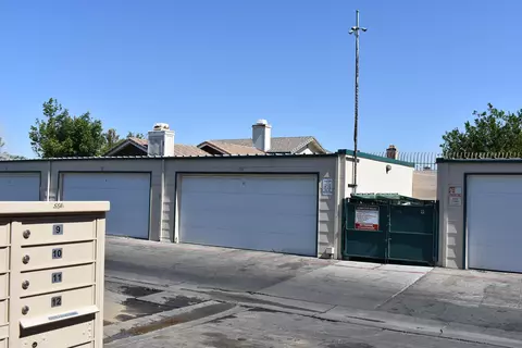 44526 15th St E #12, Lancaster, CA 93535 photo 36