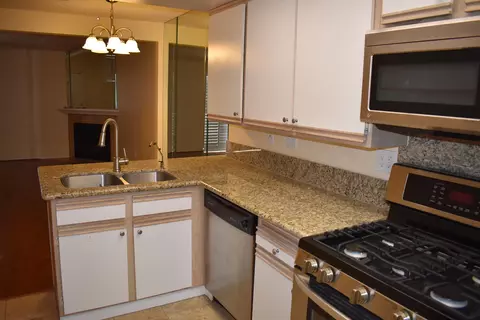 44526 15th St E #12, Lancaster, CA 93535 photo 10