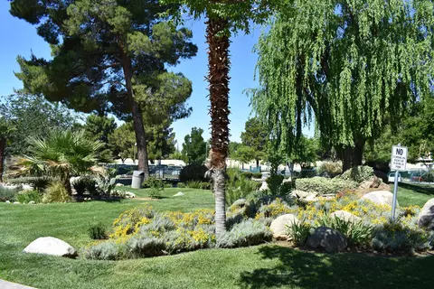 44526 15th St E #12, Lancaster, CA 93535 photo 48