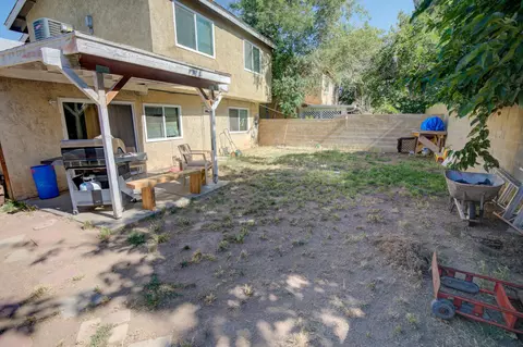 37647 29th St E, Palmdale, CA 93550 photo 18