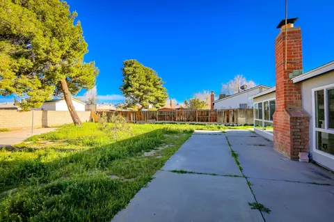 37350 51st St E, Palmdale, CA 93552 photo 28