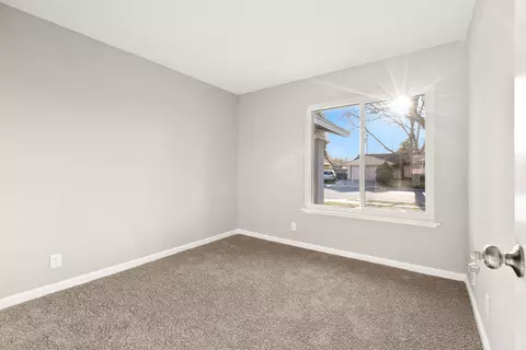 37350 51st St E, Palmdale, CA 93552 photo 17