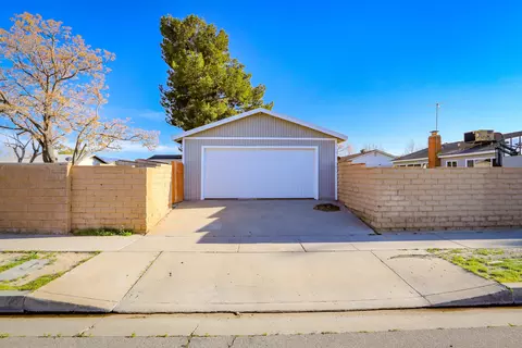 37350 51st St E, Palmdale, CA 93552 photo 24