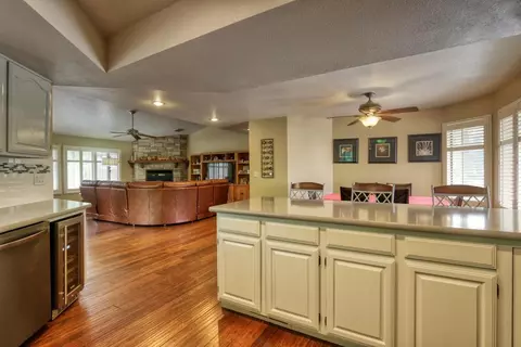 30621 Lower Valley Rd S, Tehachapi, CA 93561 photo 3